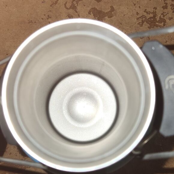 Maui Brewing Co. Insulated Drink Tank 64 oz. - Picture 9 of 9